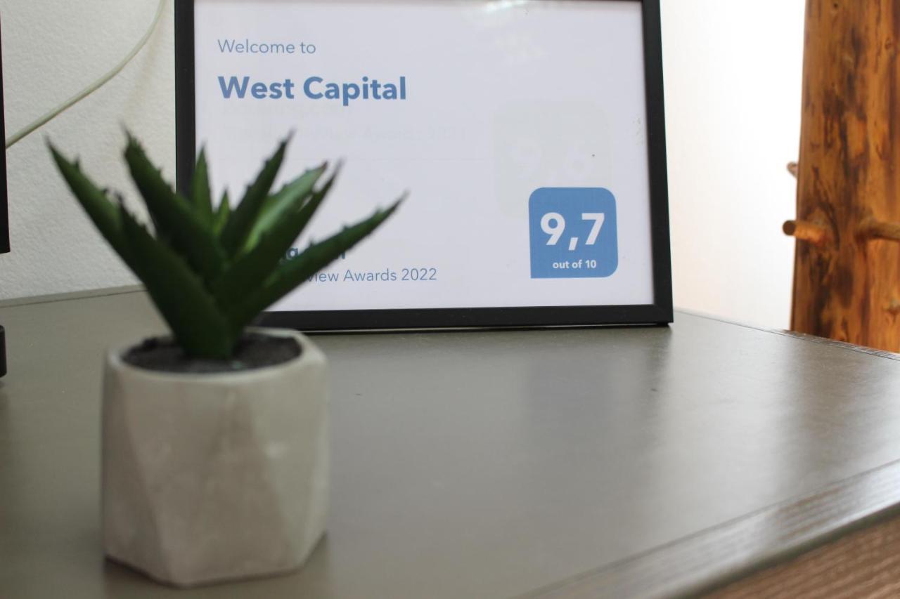 West Capital Apartment Zagreb Exterior foto