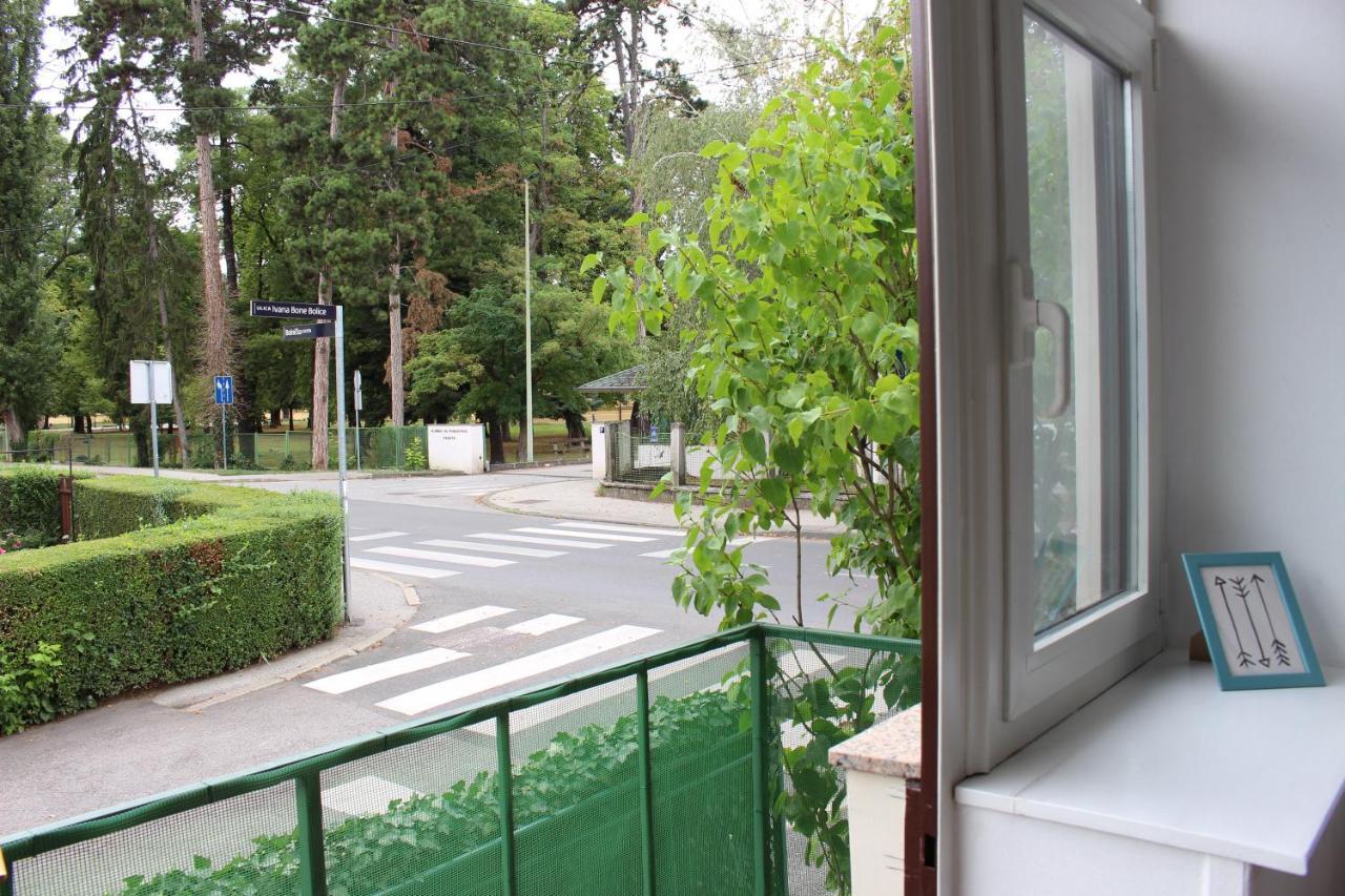 West Capital Apartment Zagreb Exterior foto