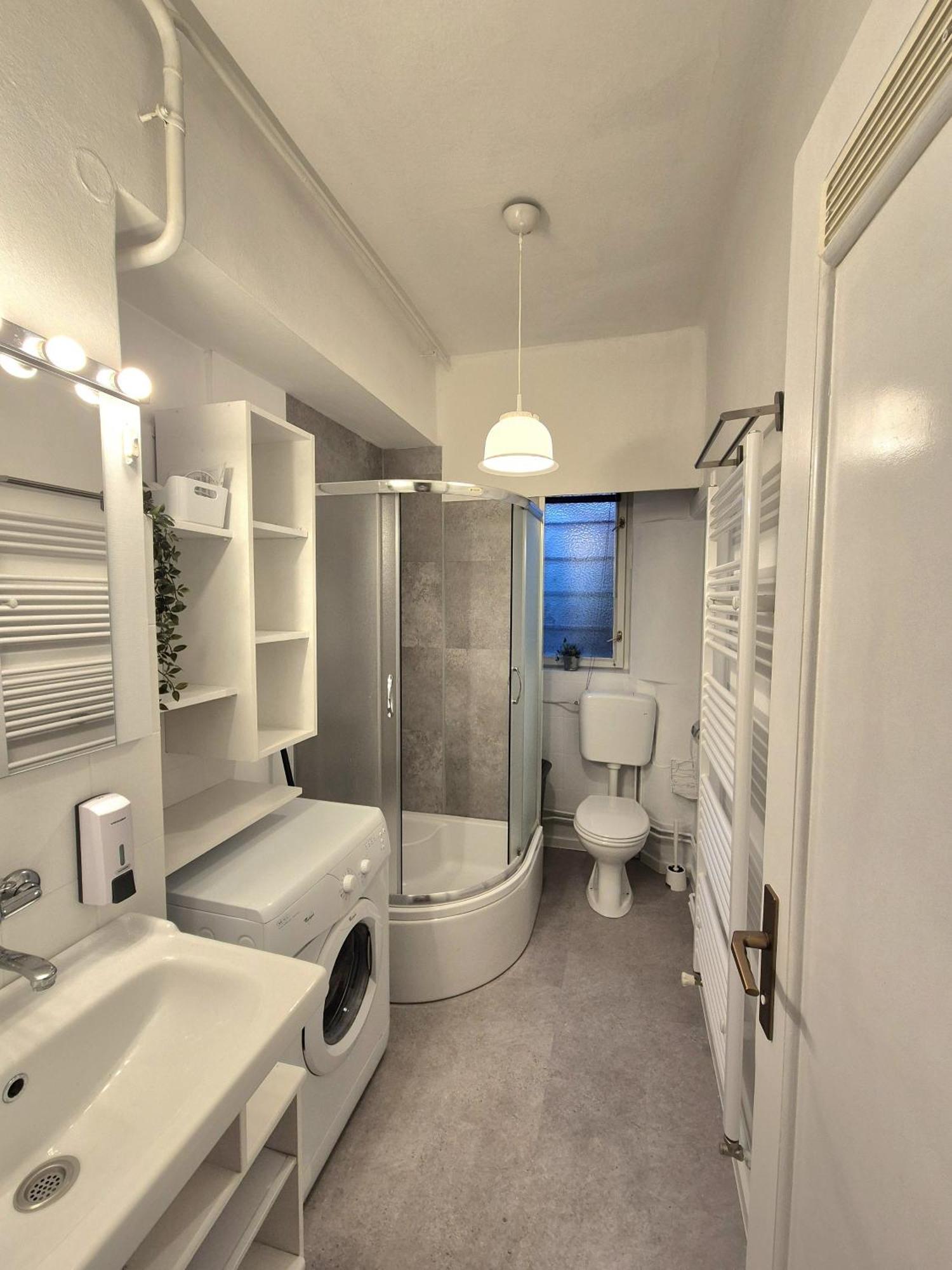 West Capital Apartment Zagreb Exterior foto
