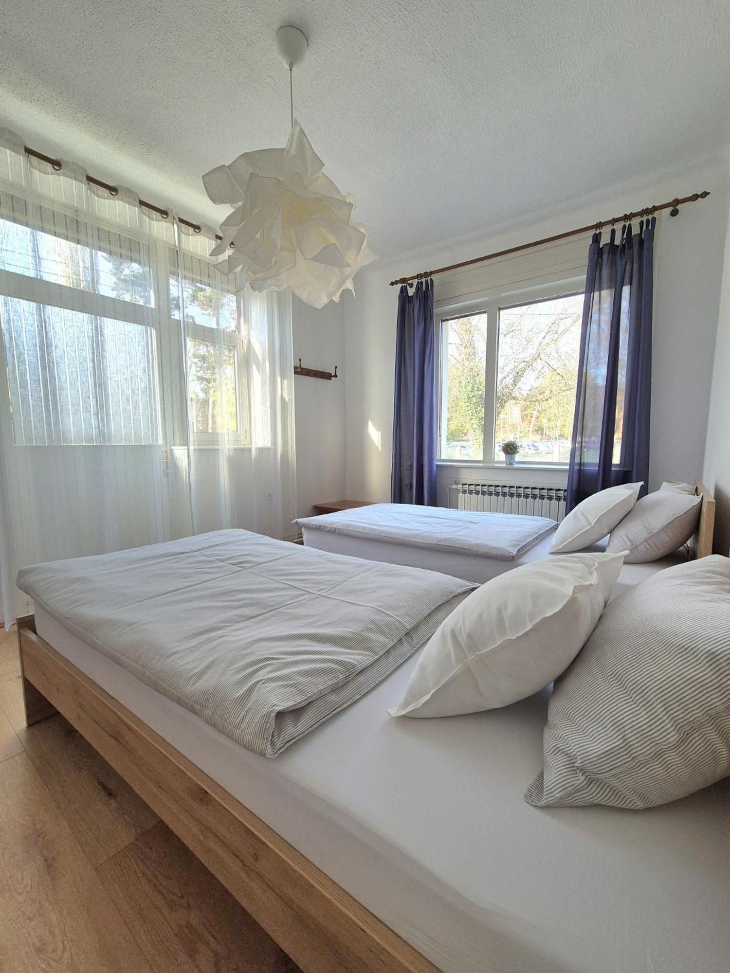 West Capital Apartment Zagreb Exterior foto
